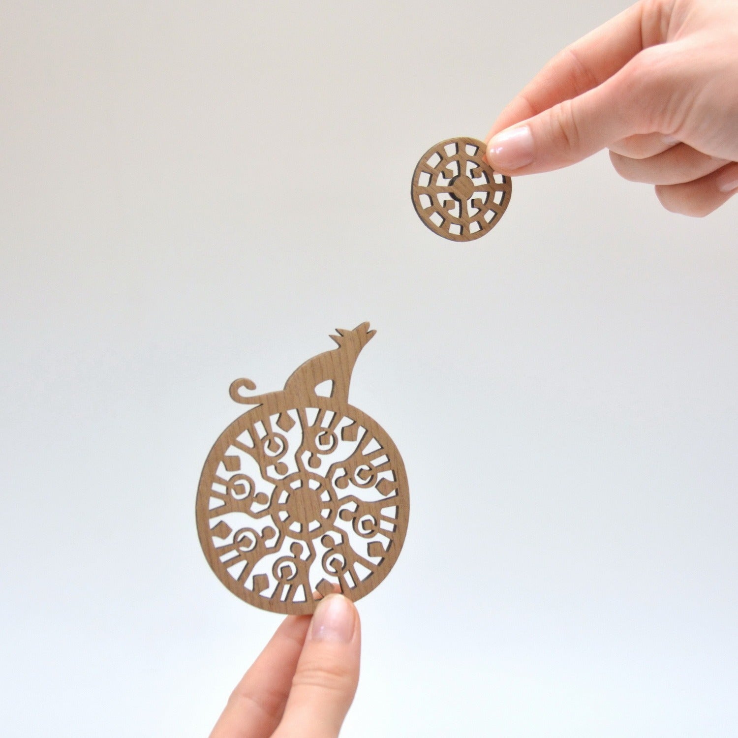 Set of magnets VILNIUS VILKELIS SENDS SECOND LETTER TO THE MOON