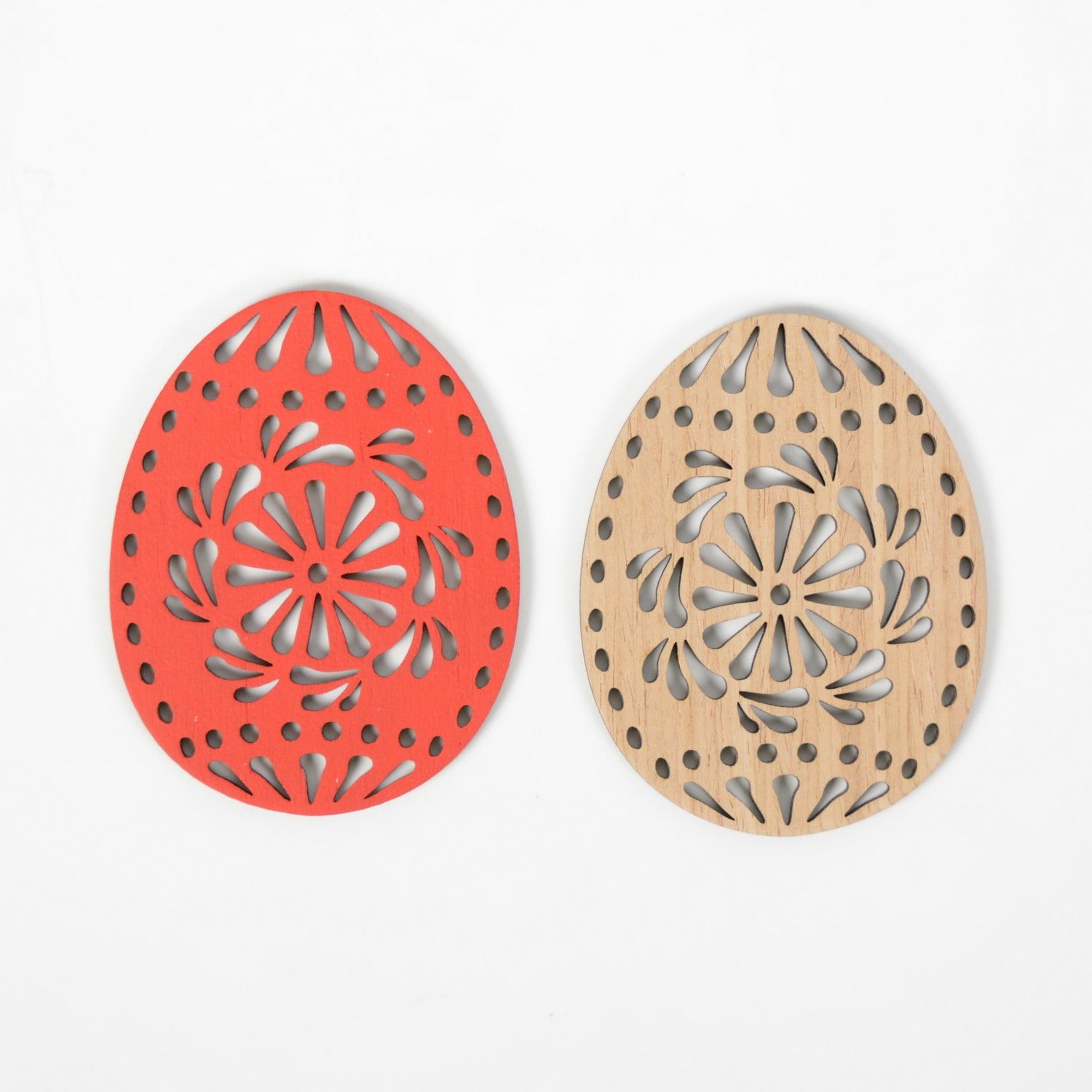 Pendant / magnet RED DAISY FROM RAIN