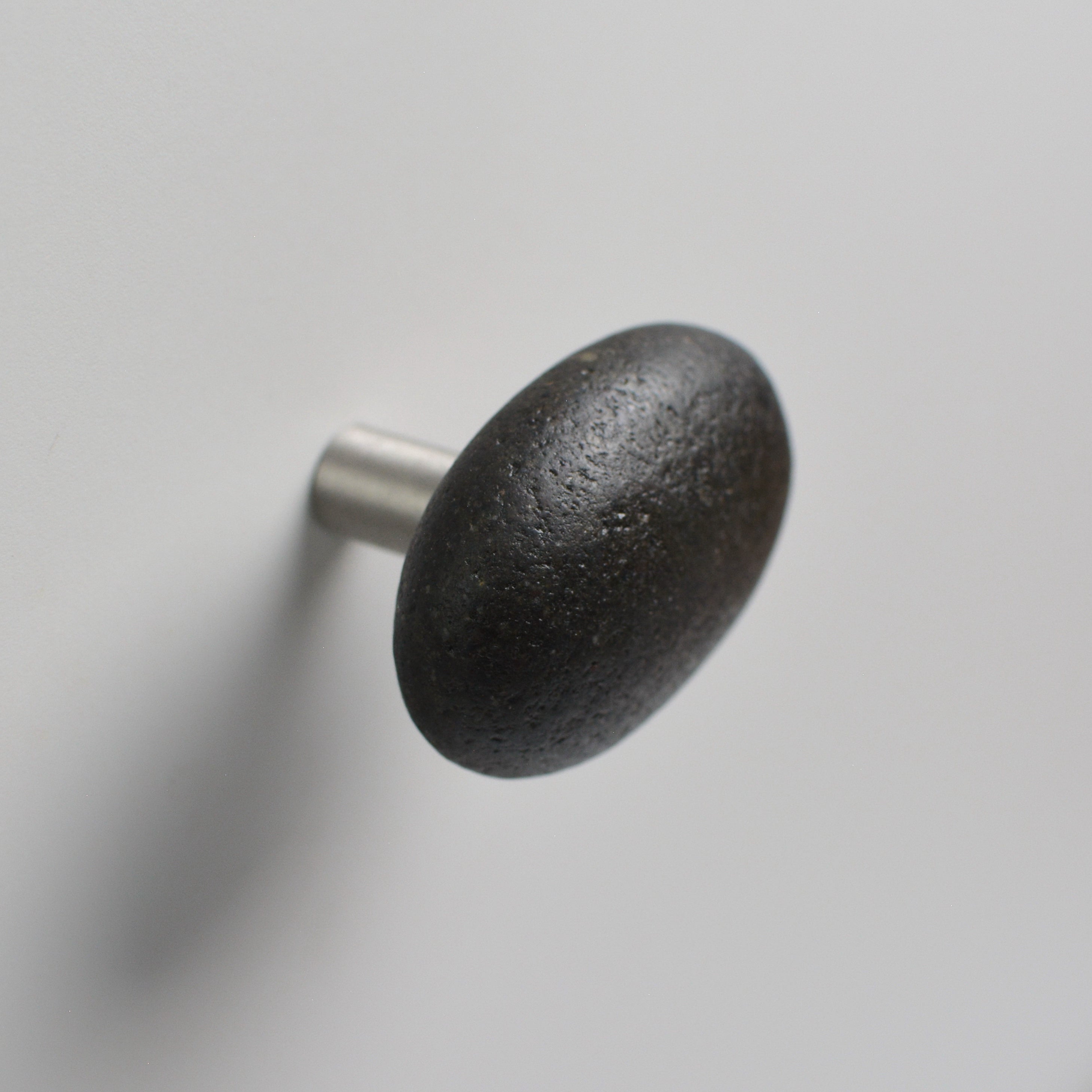 Pebble knob / hook BLACK - oval