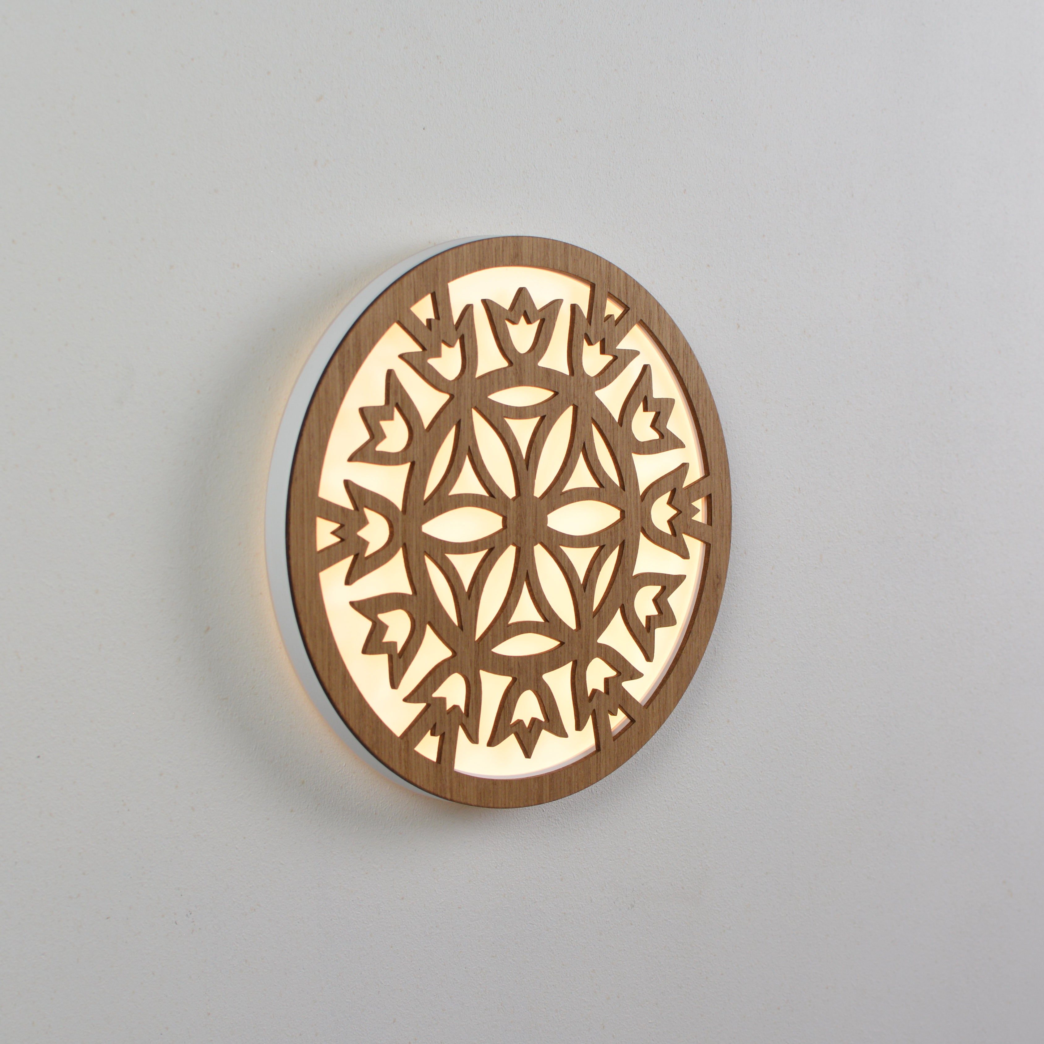 LILY wall lamp (31x18)