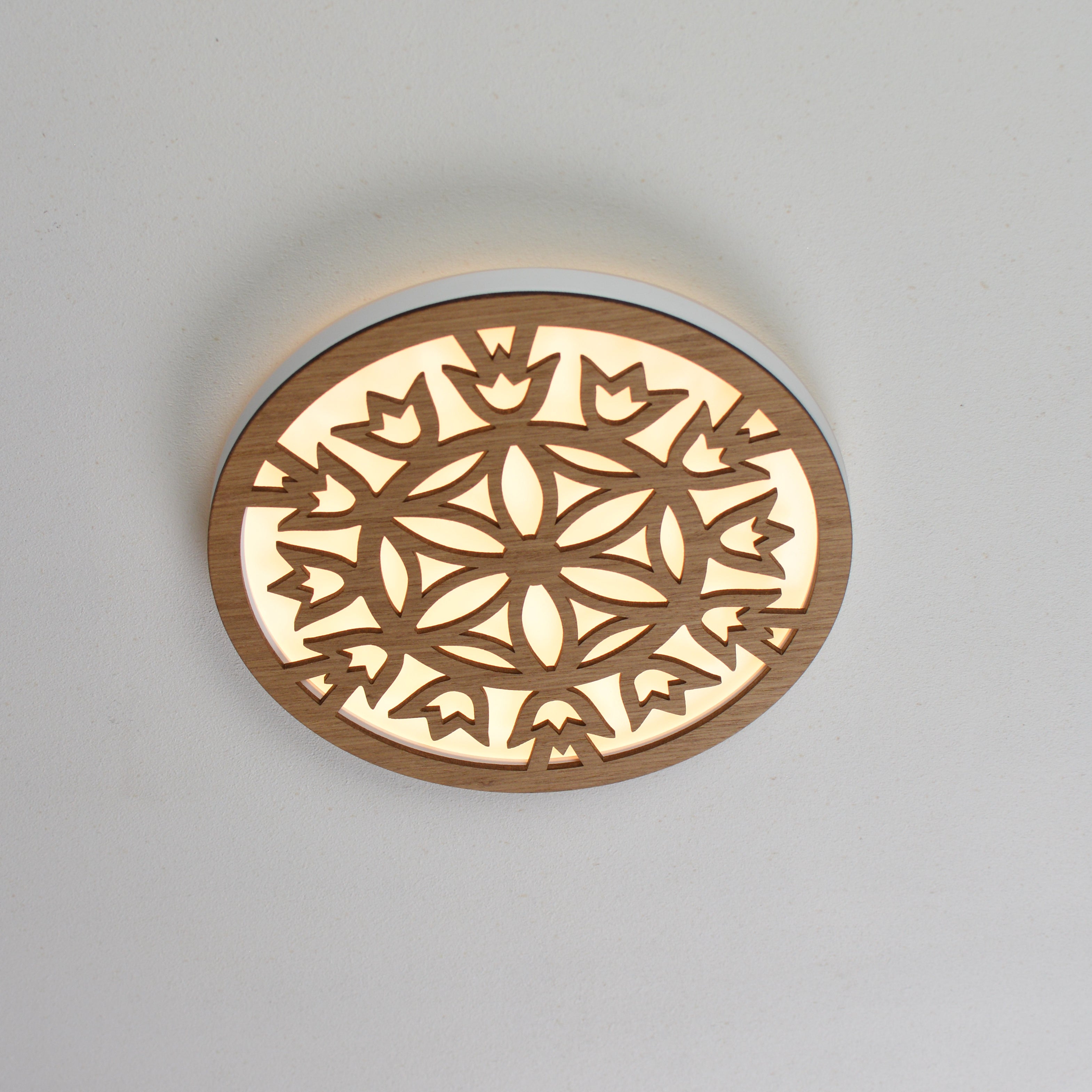 LILY wall lamp (31x18)