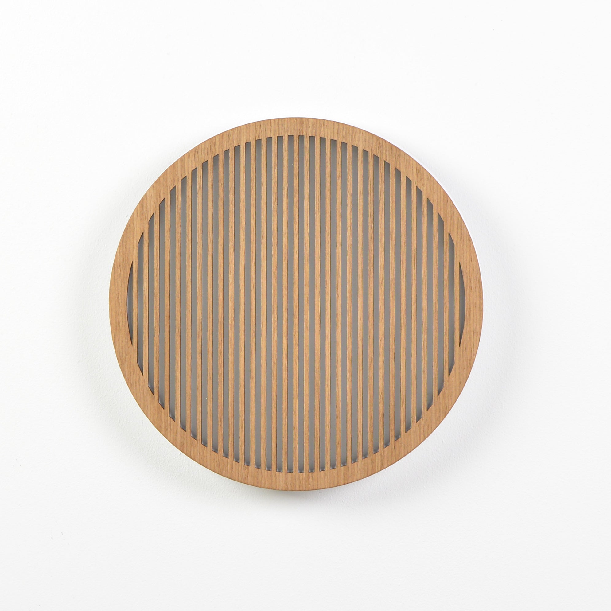 Sieninis šviestuvas LAMELĖS