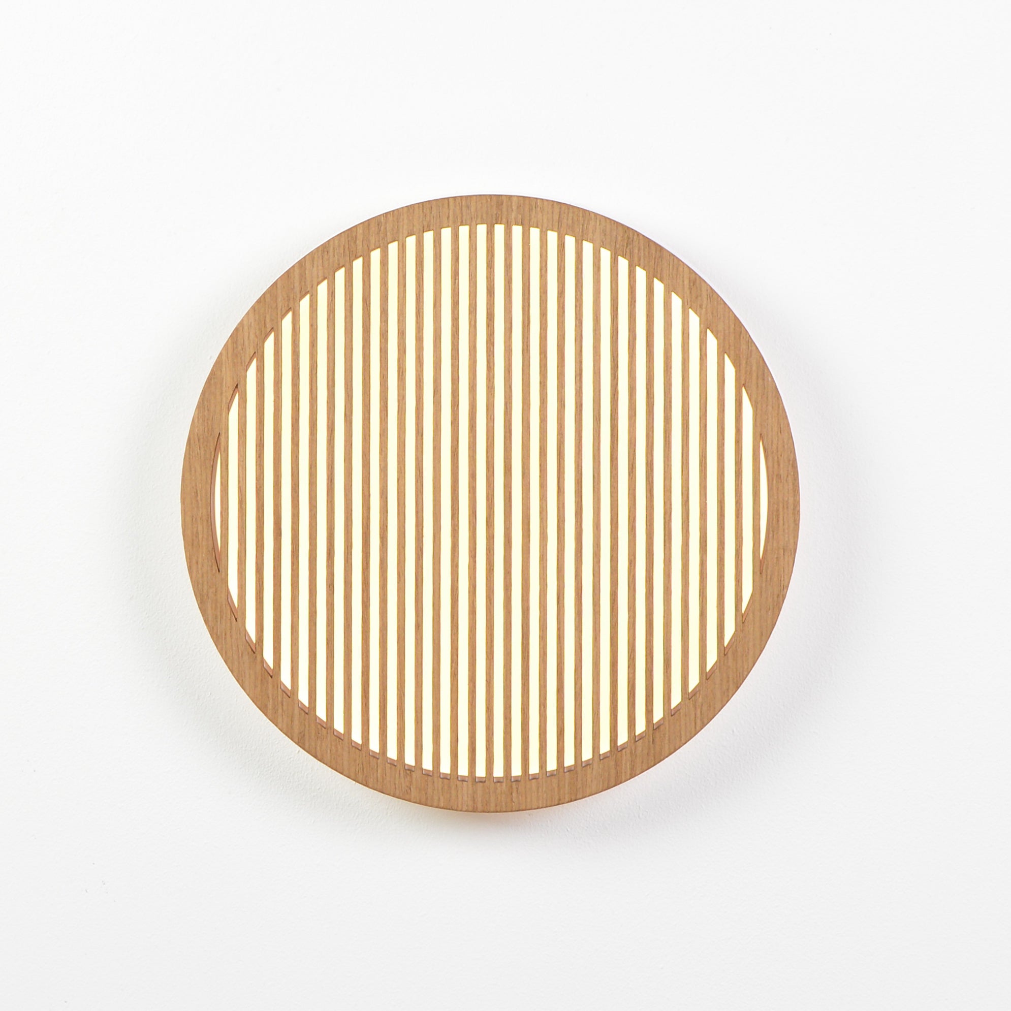 Sieninis šviestuvas LAMELĖS