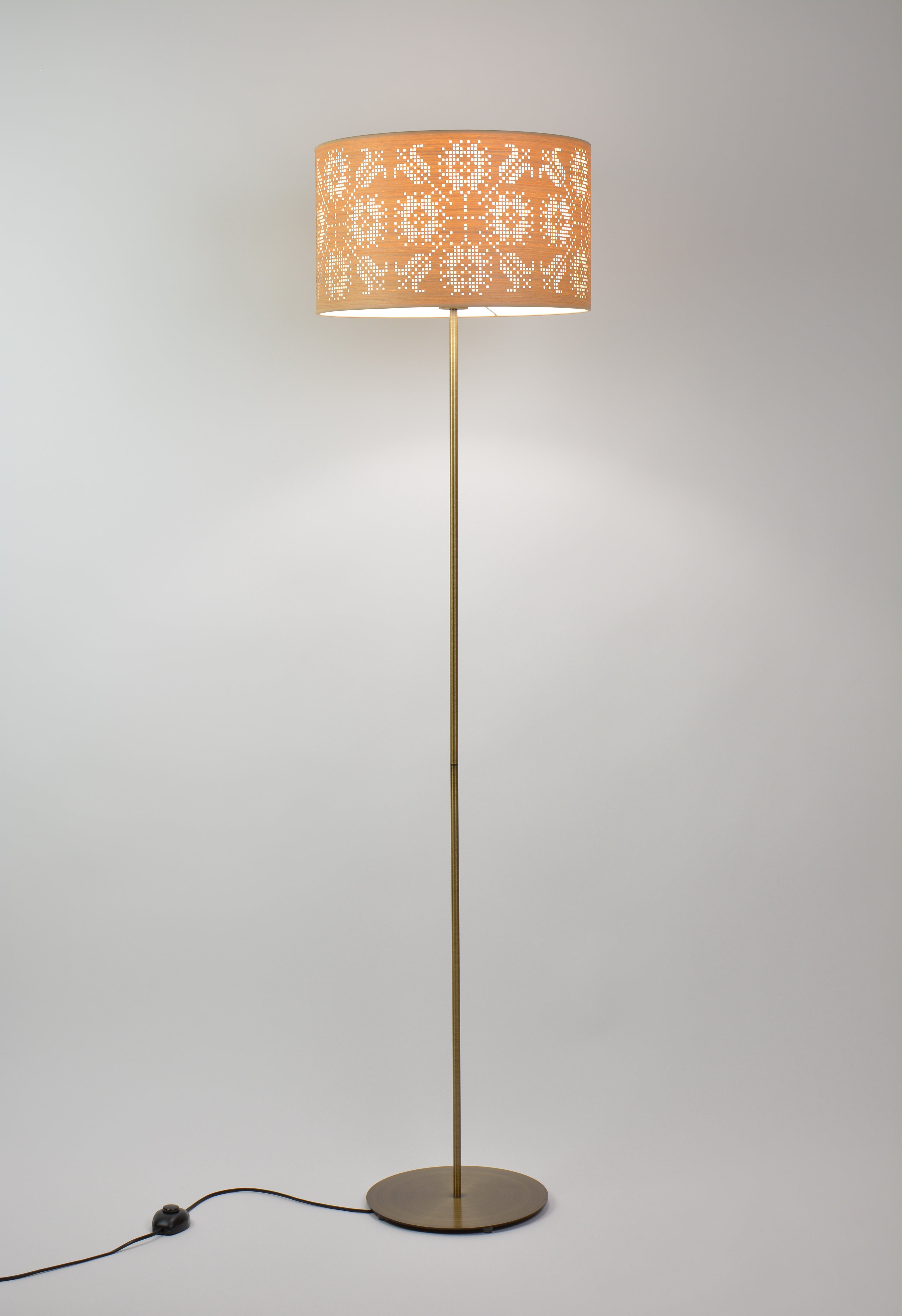 Lampshade for floor lamp - LILIES