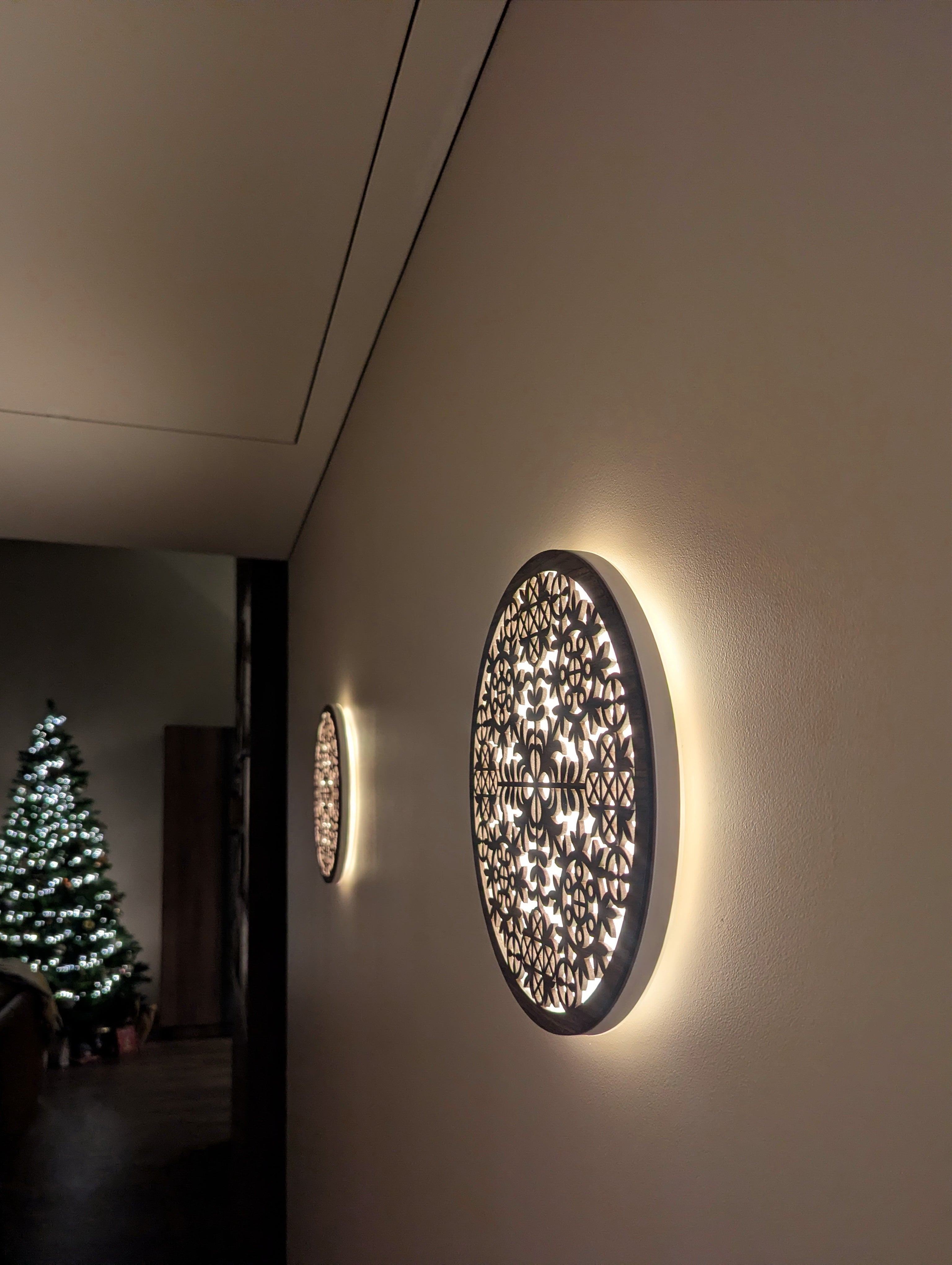 Sieninis šviestuvas SUTARTINĖS