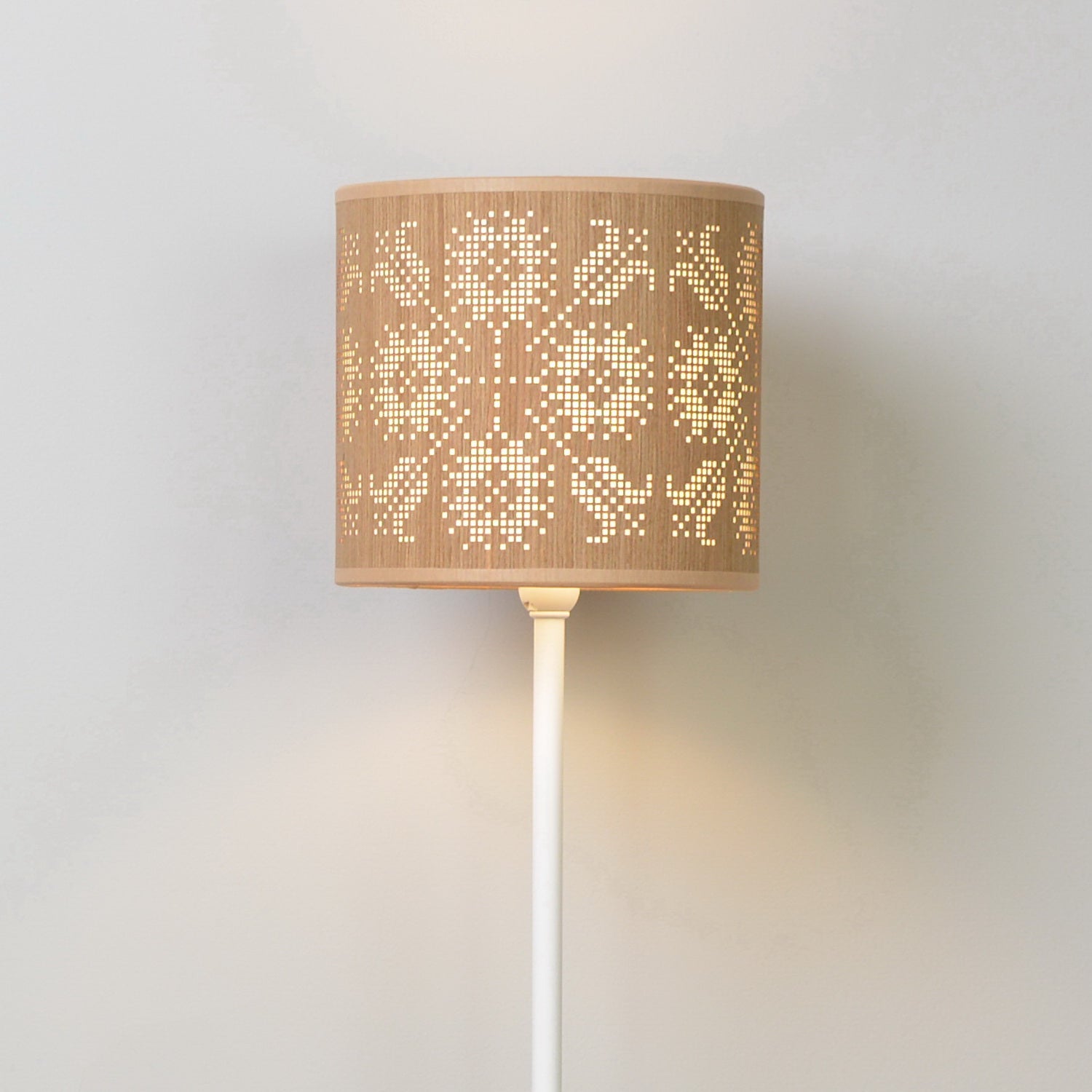 Stalinis šviestuvas LELIJOS (E14)